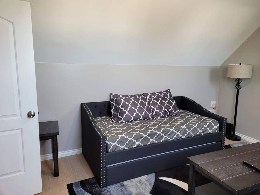 No Chores, 10Min To Downtown And 25Min To Niagara Falls Apartment Buffalo Ngoại thất bức ảnh